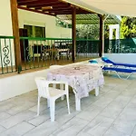 Ithaca εξοχική μονοκατοικία στην θάλασσα.