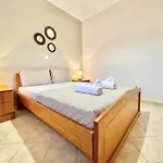 Ithaca εξοχική μονοκατοικία στην θάλασσα. Nea Kallikrateia